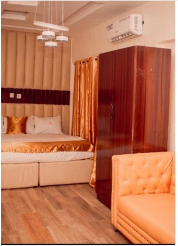 Owode Ede Hotel D Ritz מראה חיצוני תמונה